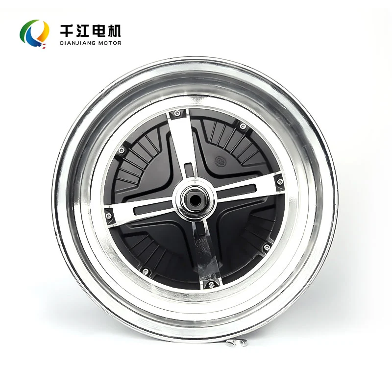 Wide-Tire Electric Vehicle Motor